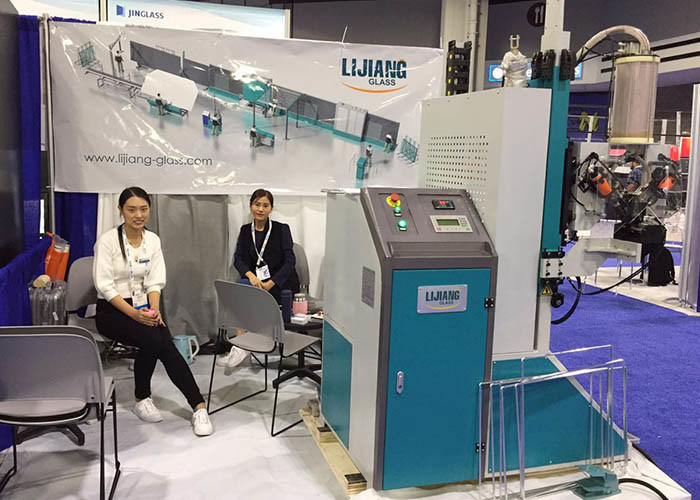 Máy hút ẩm có thể tự động đạt được các hành động khoan lỗ tự động trong các khung đệm