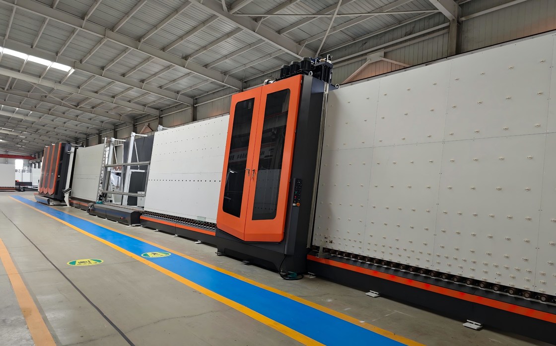 Dây chuyền sản xuất kính cách nhiệt kép Jumbo Kích thước 3300 * 7000mm