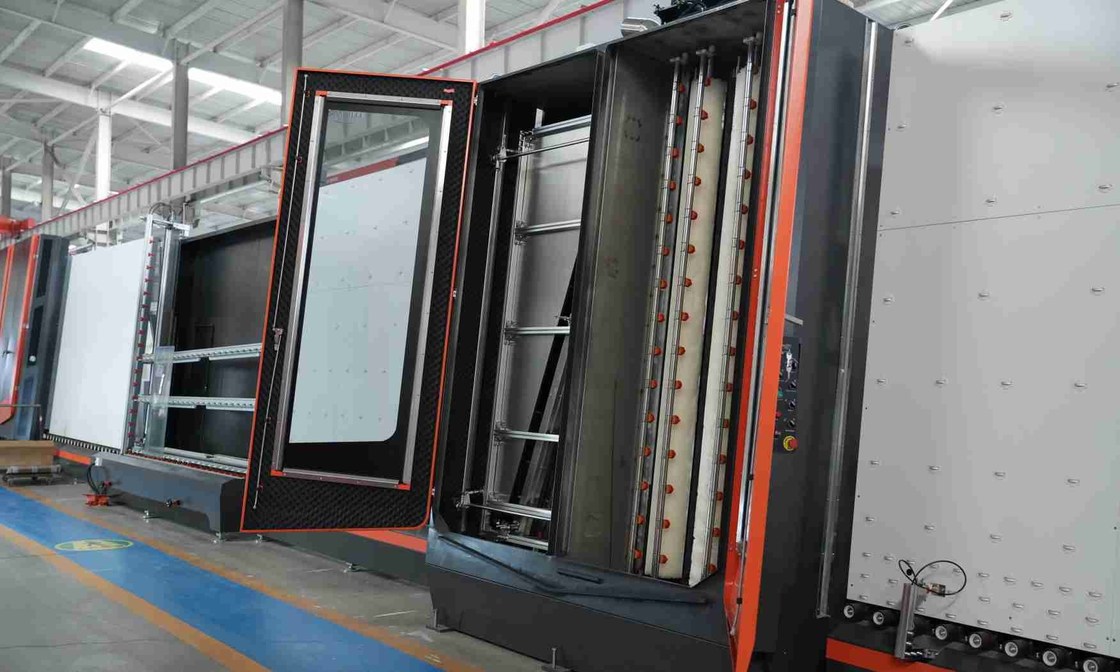 Dây chuyền sản xuất kính cách nhiệt kép Jumbo Kích thước 3300 * 7000mm