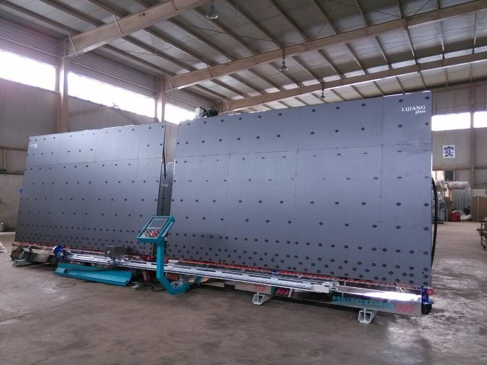 Dây chuyền sản xuất kính cách nhiệt dọc / Robot cách nhiệt bằng kính cách nhiệt 8 động cơ Servo