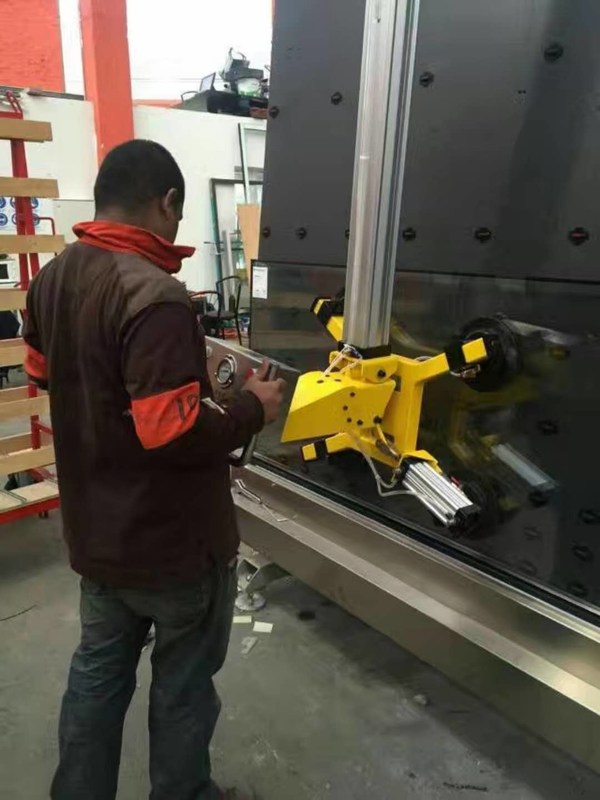 giá tốt Kính cách nhiệt 200KG 400kg 600kg 800kg Cần cẩu trục cần để gia công kính