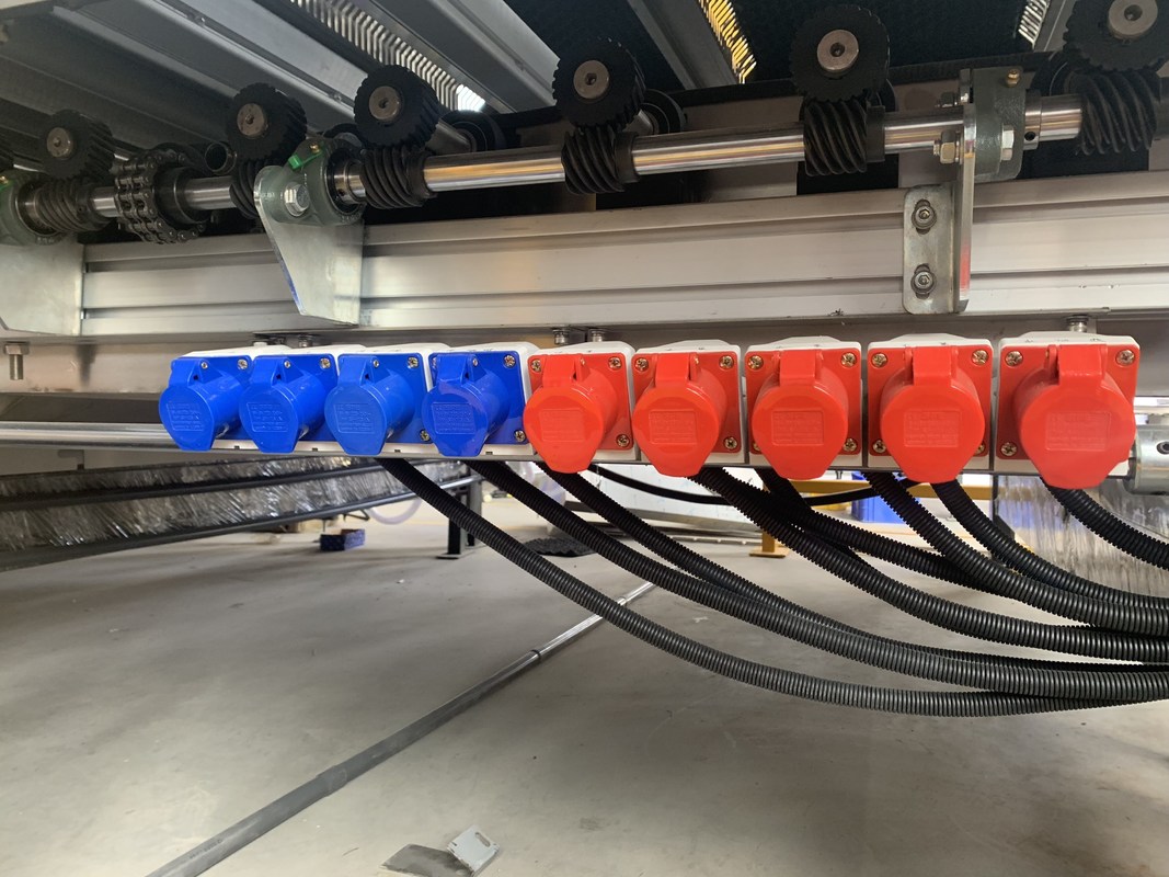 Máy giặt kính ngang cho kính nổi Kính E thấp và kính phủ