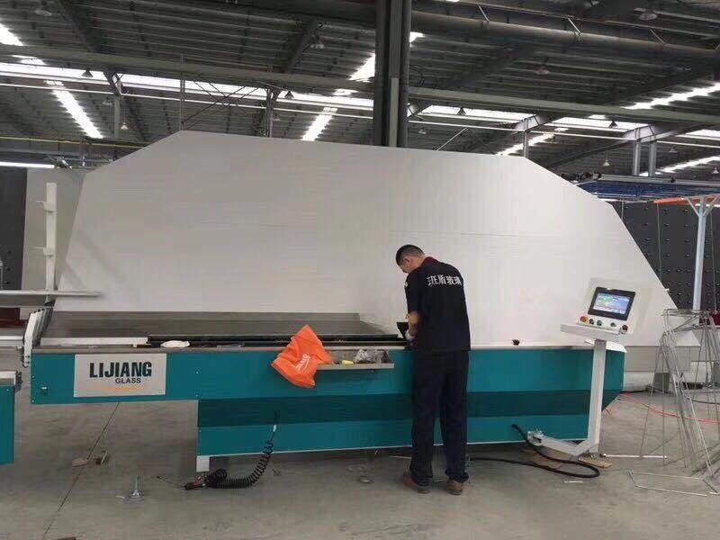 Máy uốn thép không gỉ tự động cho dây chuyền sản xuất kính đôi