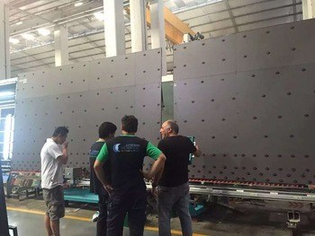 Robot niêm phong hoàn toàn tự động để gia công kính cách nhiệt, kính bước và kính định hình