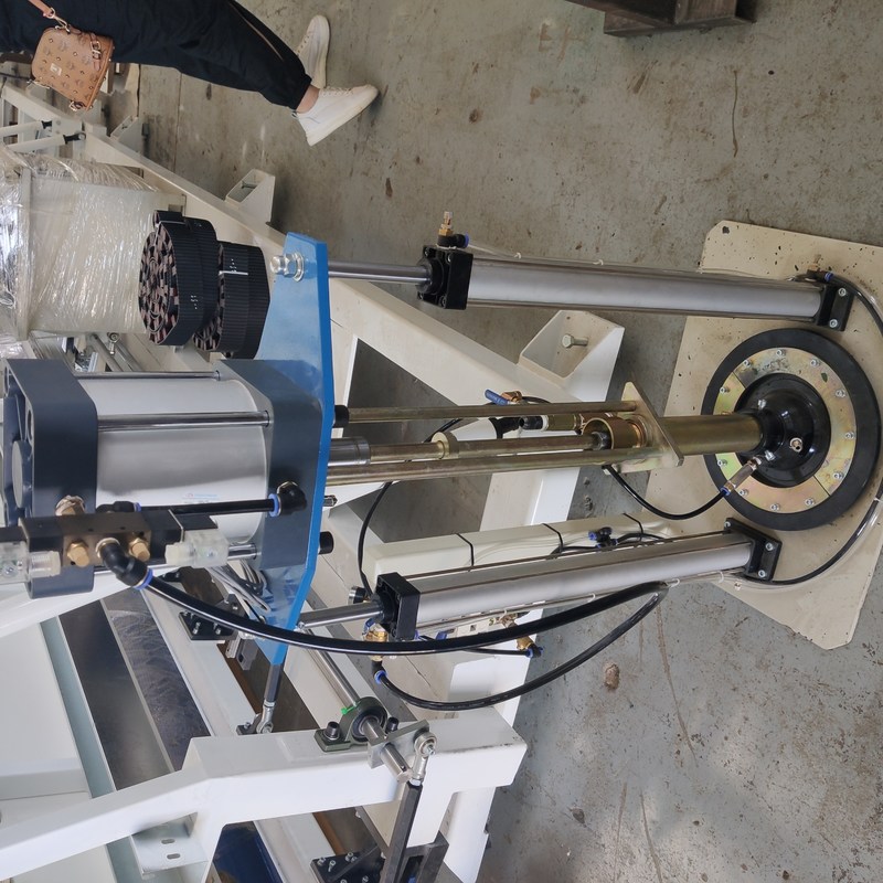 Robot niêm phong kính cách điện dòng IG