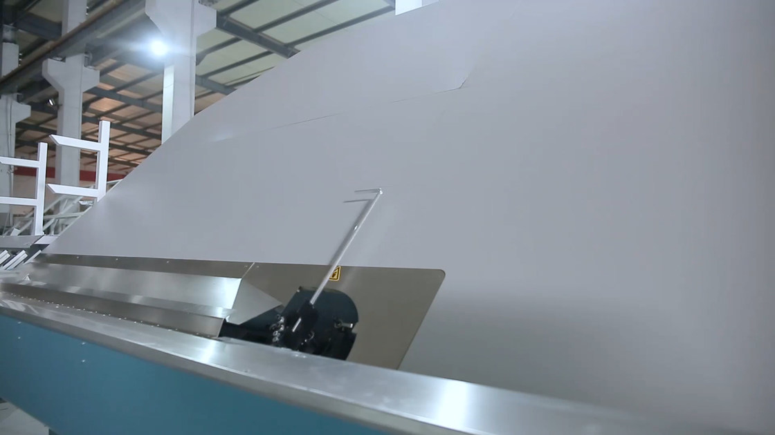 Máy cắt và uốn thanh khung nhôm Máy cắt thanh nhôm Máy cách điện Thiết bị kính IG Proc